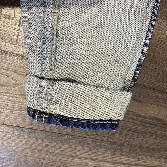24W/29L Silver Joga Jeans - Picture 7 of 7